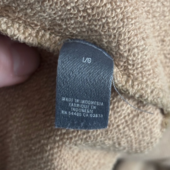 90s Grunge Aerie Tan Distressed Sweatshirt - Picture 4 of 9